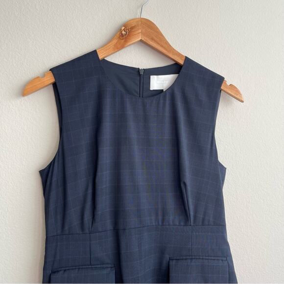 Hugo Boss Navy Wool Knee Length Dress 4P - Picture 3 of 13